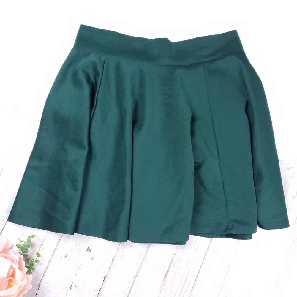 Emerald Green Skirt Size Medium